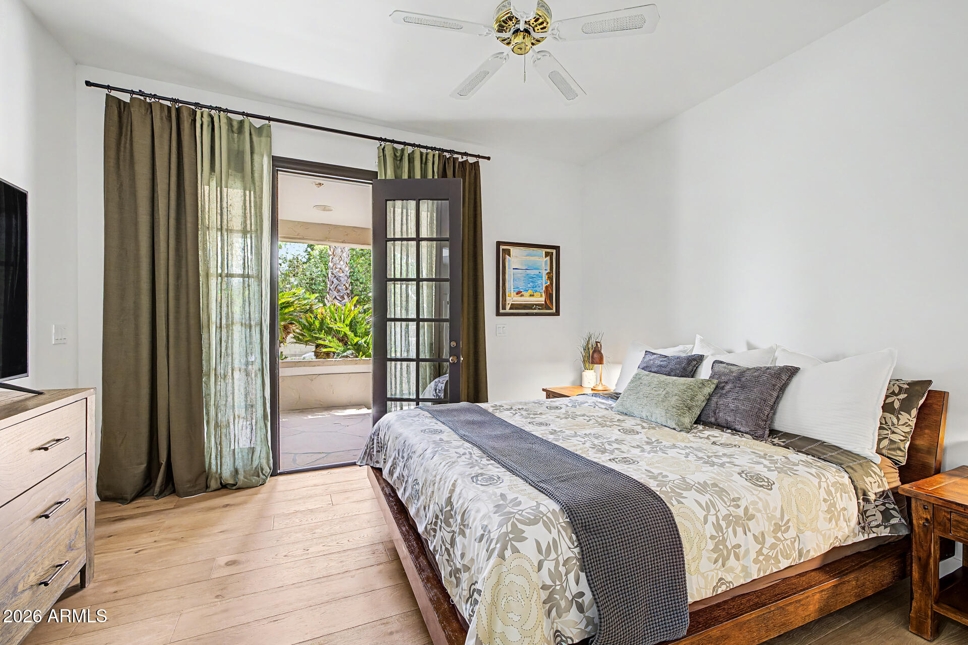 AHWATUKEE CUSTOM ESTATES - Residential