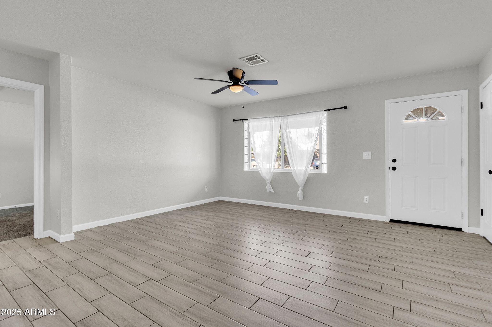 449 E Harmony Avenue