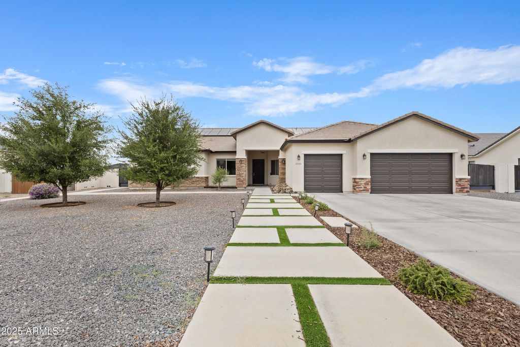 Photo of 18020 E Indiana Avenue, Queen Creek, AZ 85142 (MLS # 7028565)