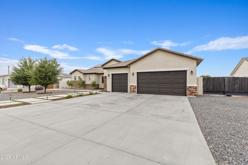 Photo of 18020 E Indiana Avenue, Queen Creek, AZ 85142 (MLS # 7028565)
