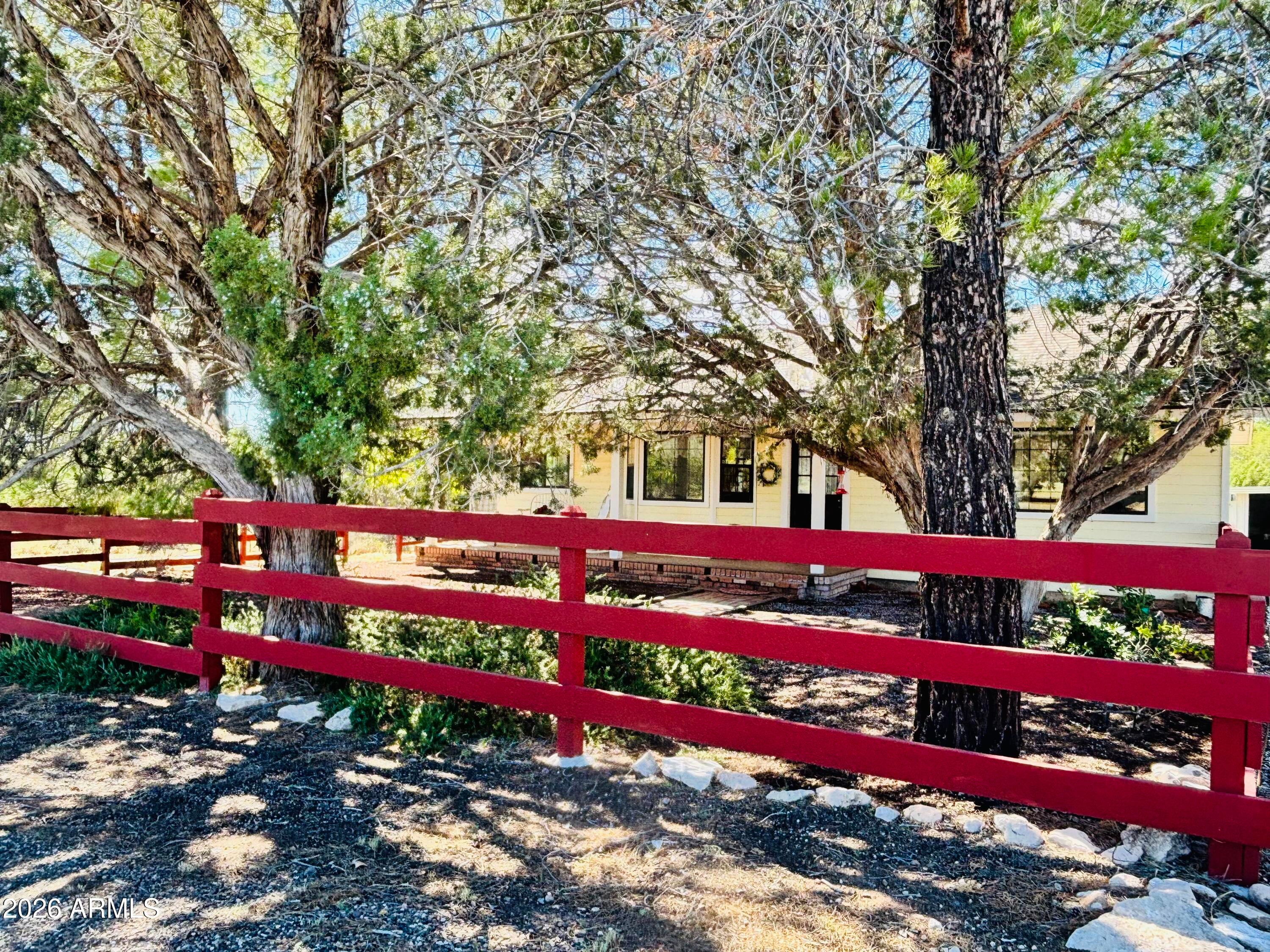 4150 N FORESTGLEN Road