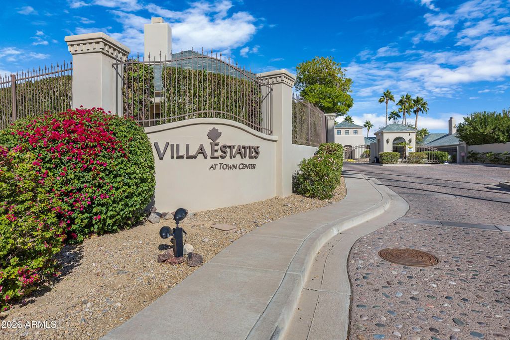 Photo of 16540 E El Lago Boulevard #15, Fountain Hills, AZ 85268 (MLS # 6966589)