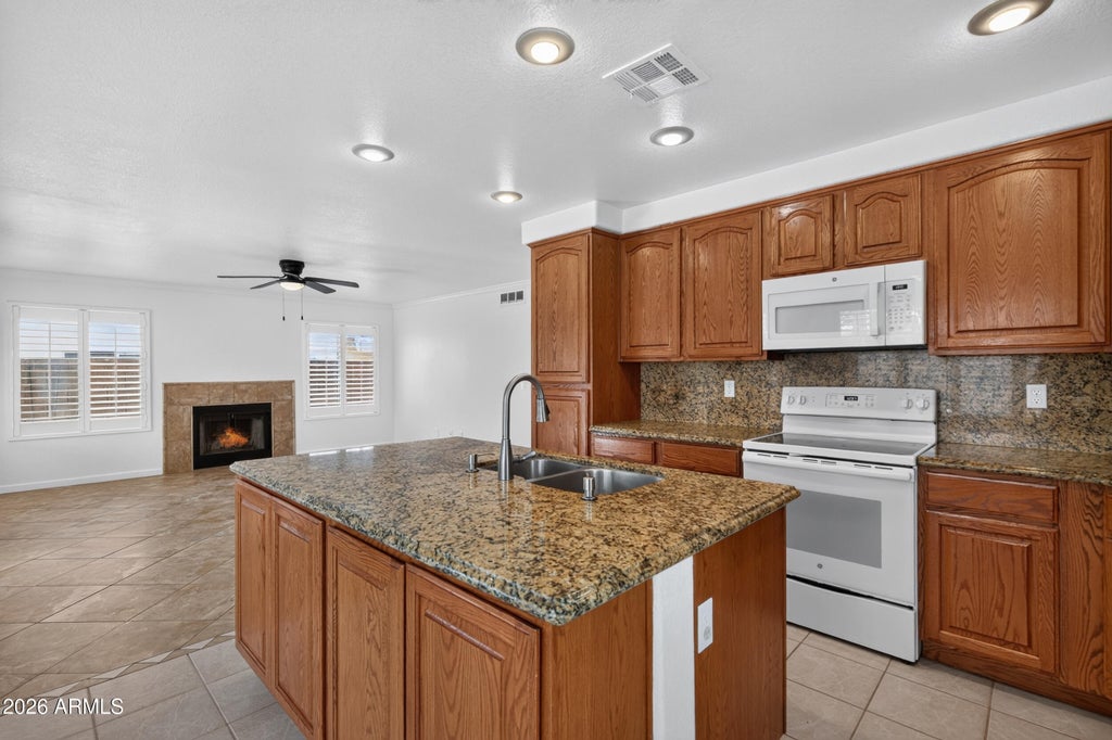 Photo of 6321 E Roland Street, Mesa, AZ 85215 (MLS # 7087361)