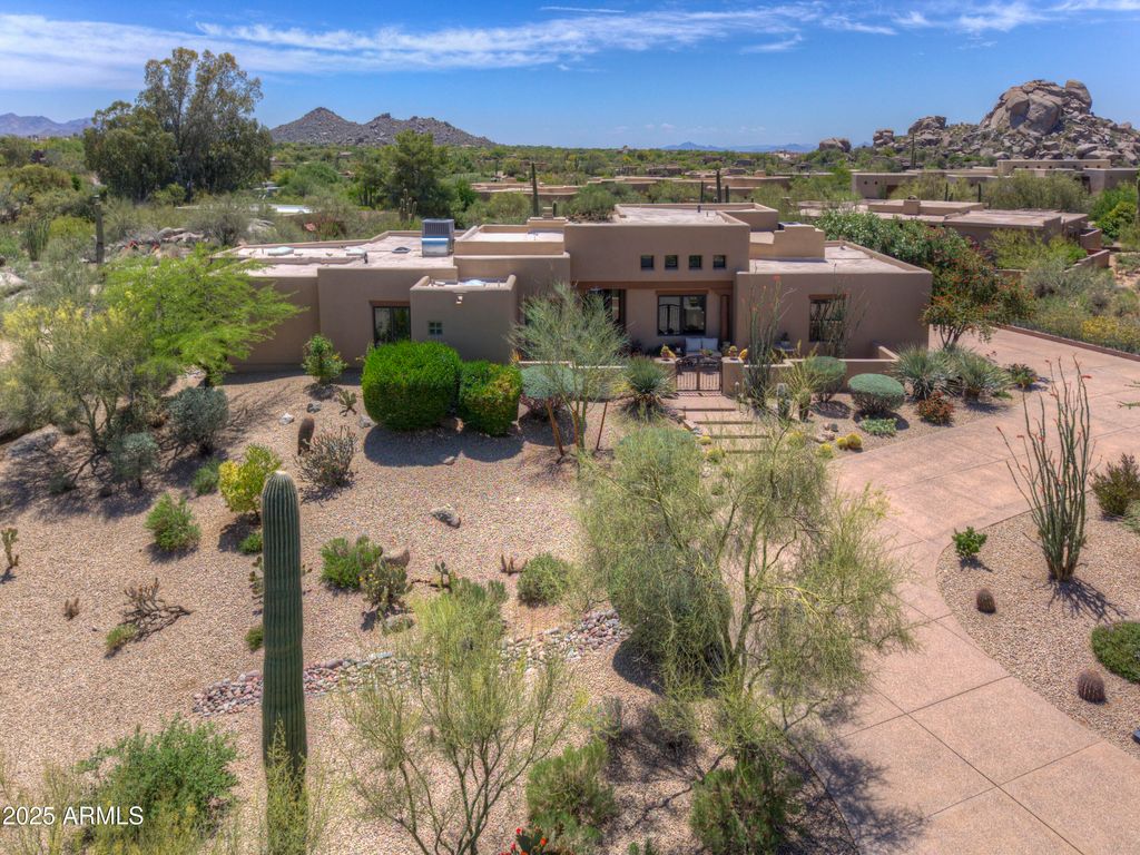 Photo of 1401 E Boulder Pass Pass, Carefree, AZ 85377 (MLS # 6905821)