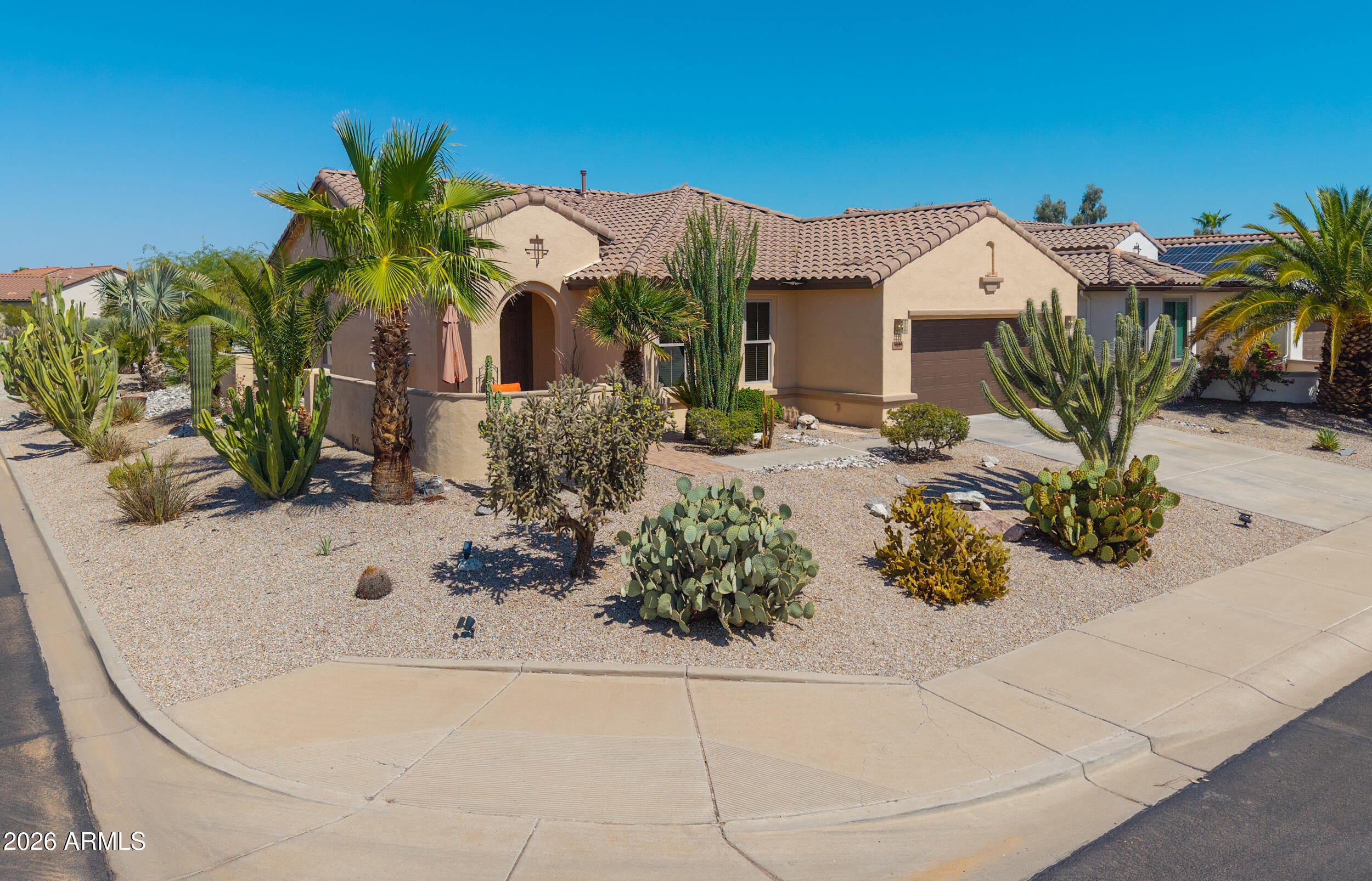 5278 N COMANCHE Drive