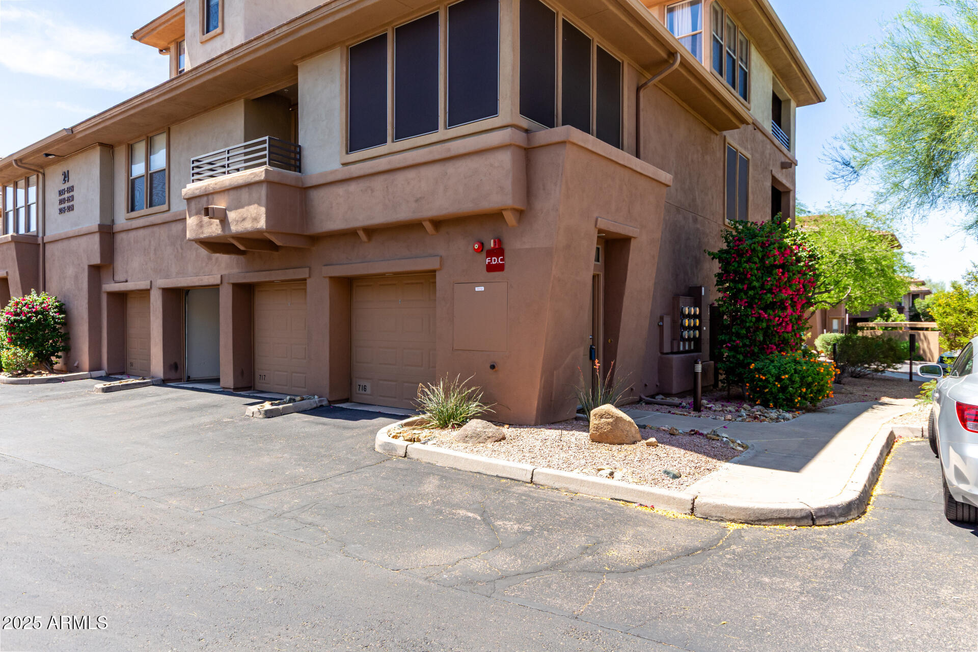 19777 N 76TH Street 2244