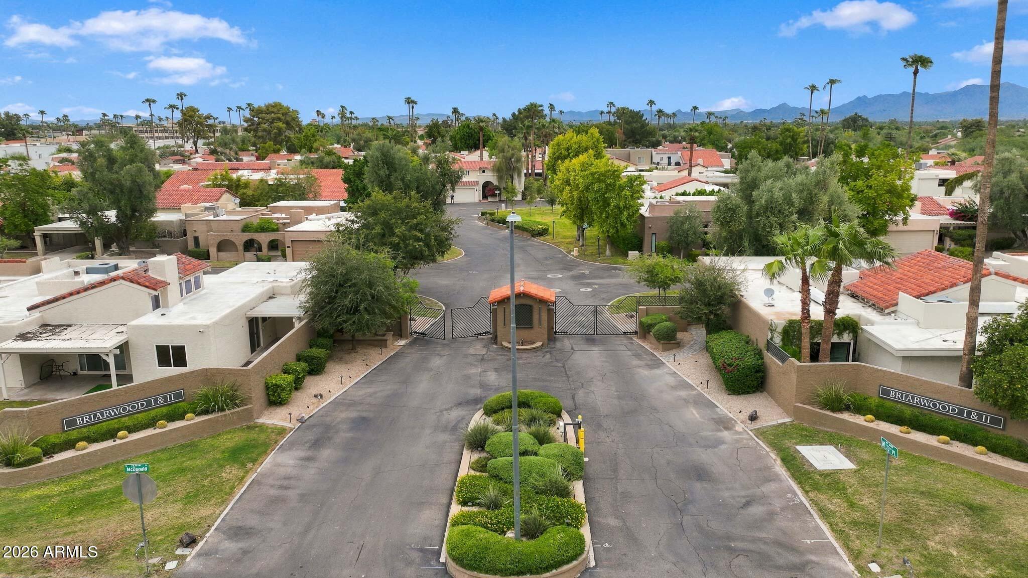 7331 E VALLEY VISTA Drive