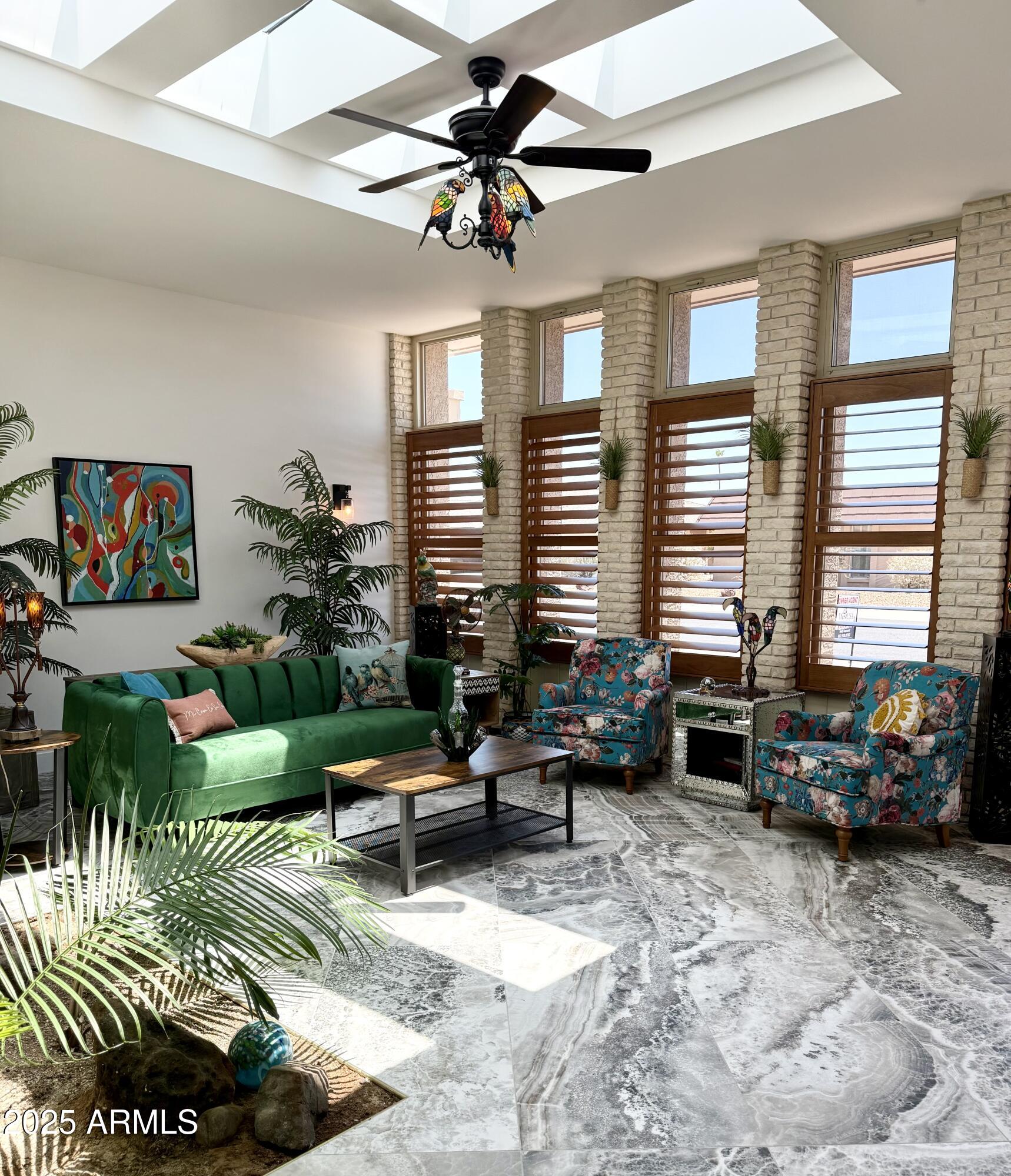 9442 W RAINTREE Drive