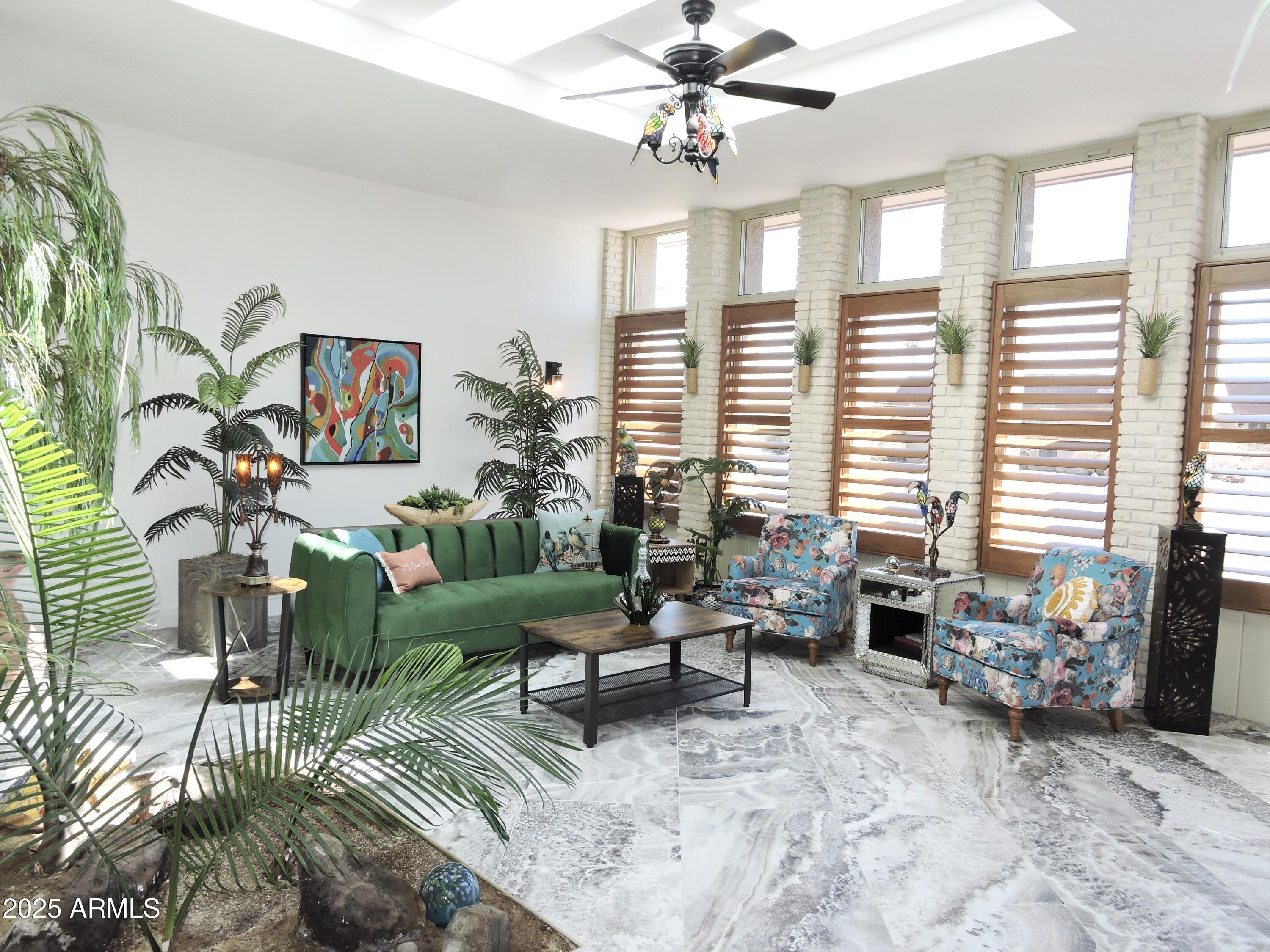 9442 W RAINTREE Drive