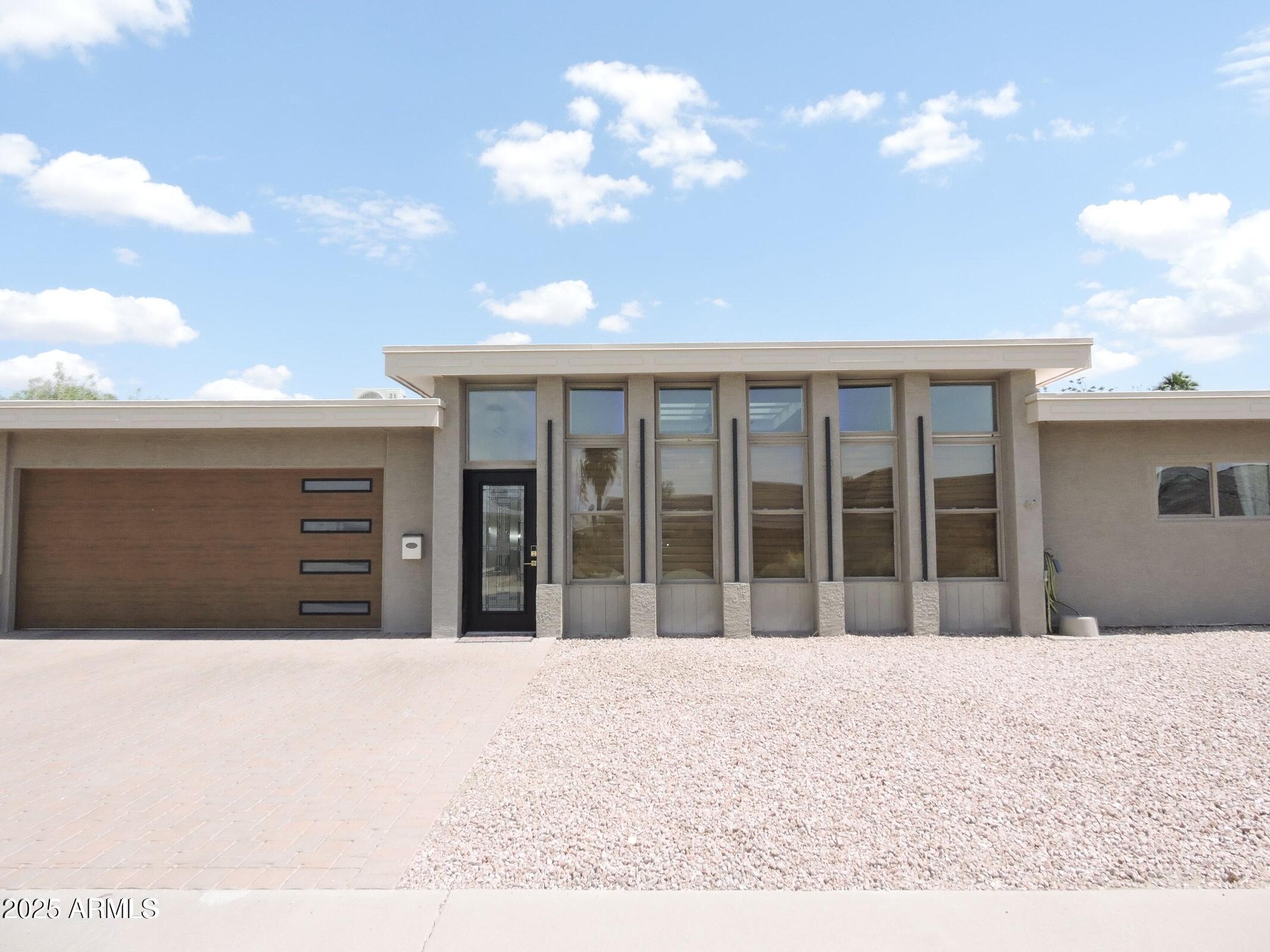 9442 W RAINTREE Drive