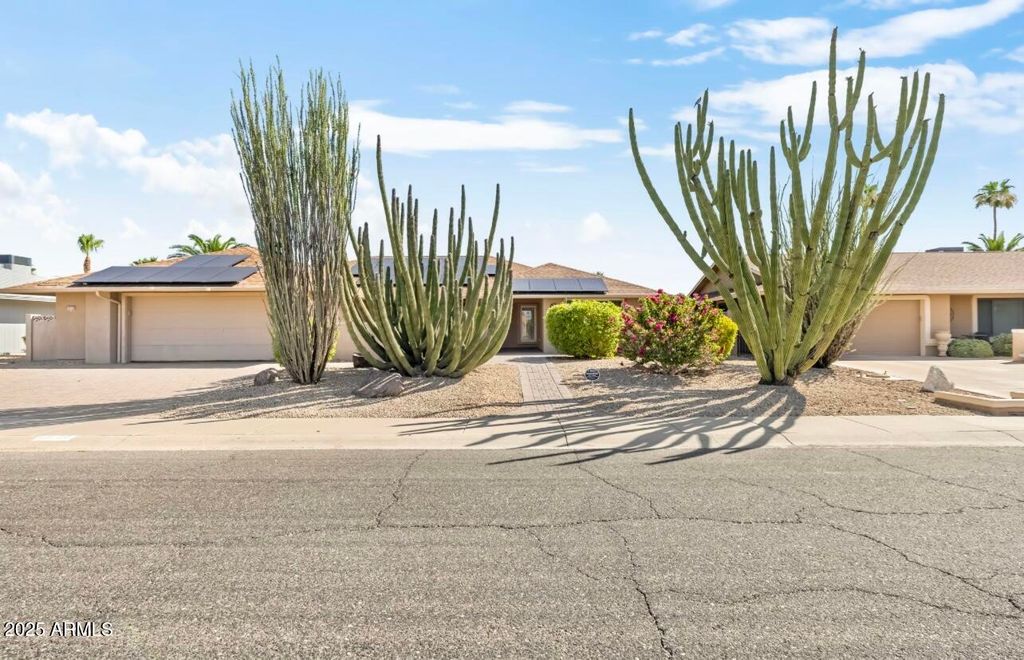 Photo of 13130 W Seville Drive, Sun City West, AZ 85375 (MLS # 6882085)