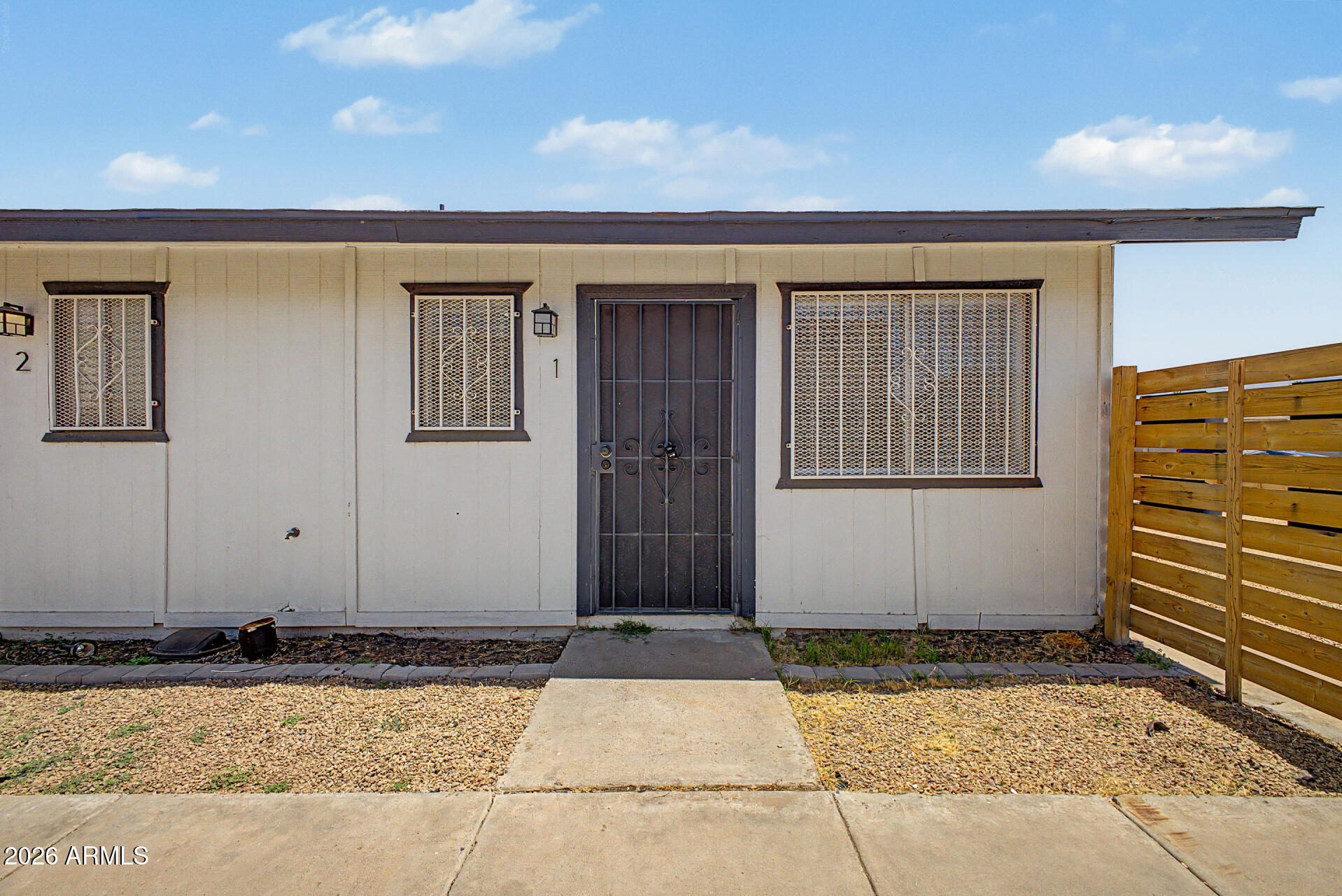 1438 E Adams Street Apt 2