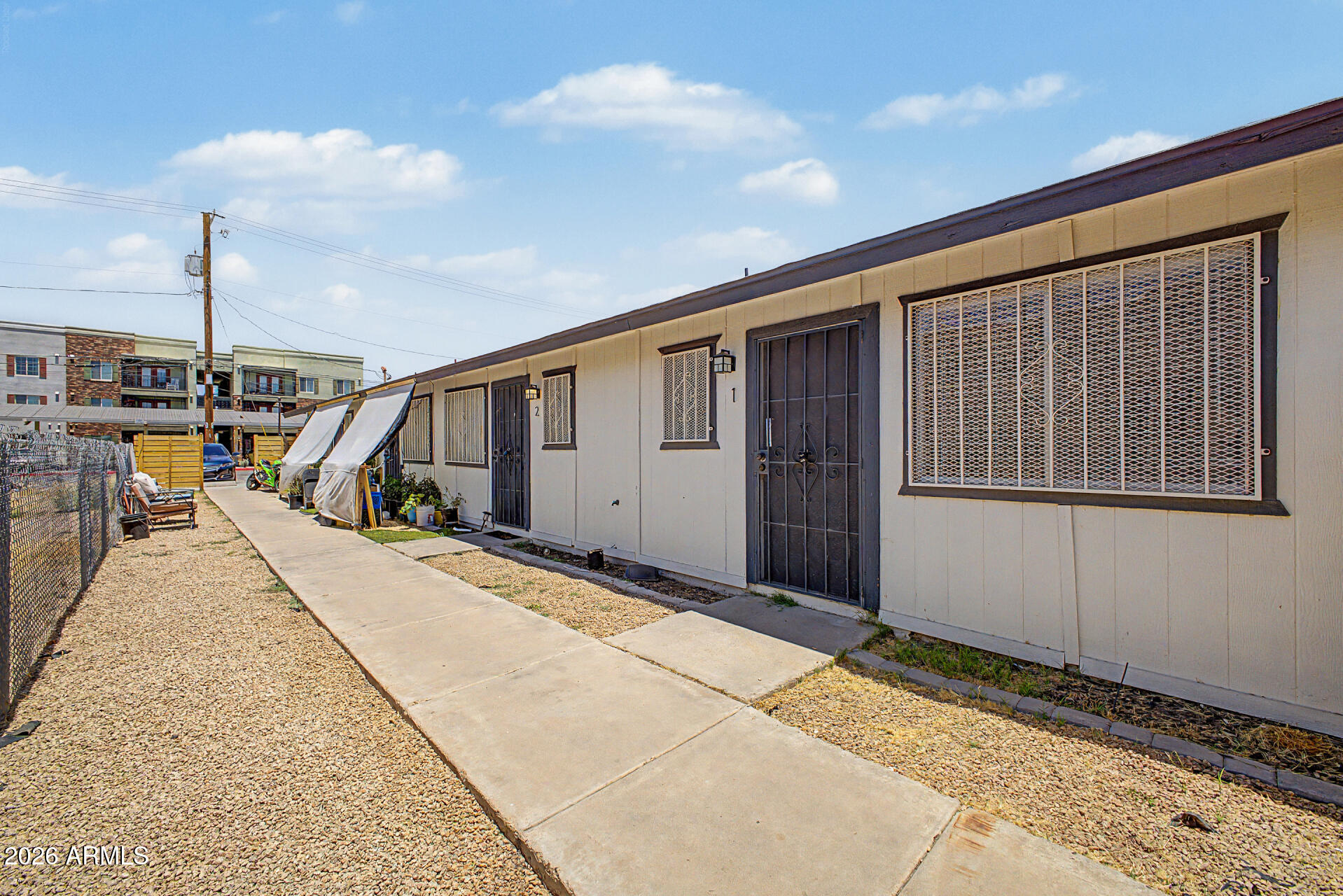 1438 E Adams Street Apt 2