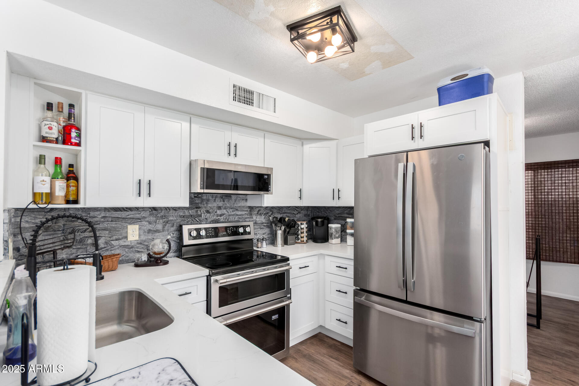 3829 W CAMINO DEL RIO --
