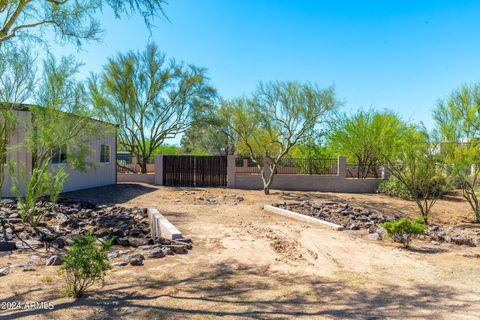 A home in Cave Creek