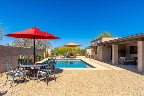 A home in Cave Creek