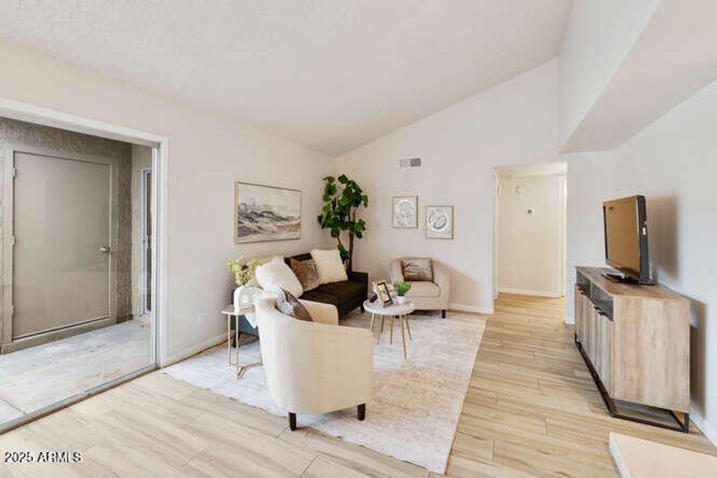 Photo of 914 S Melody Lane, Tempe, AZ 85281 (MLS # 6950617)