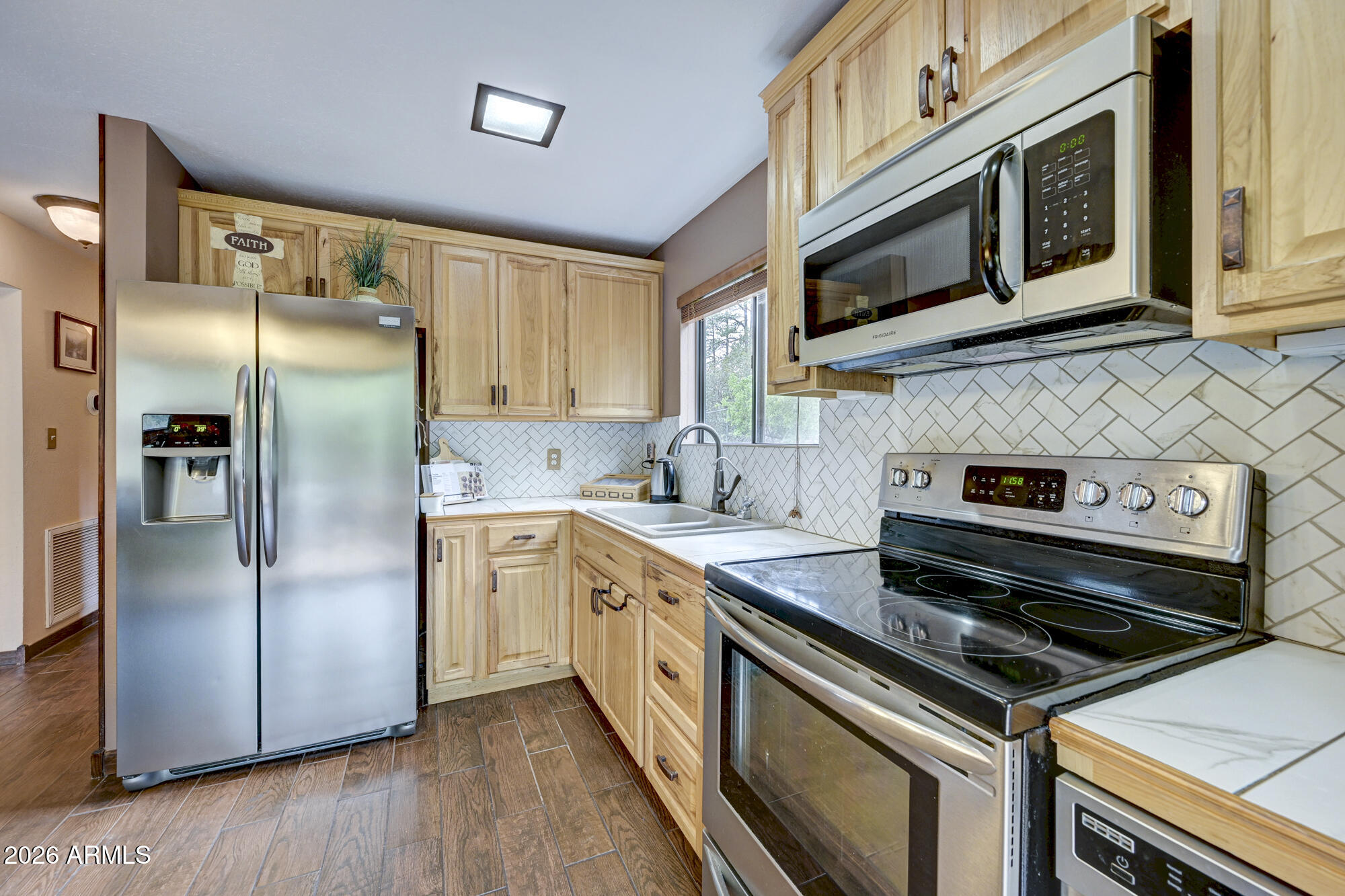 STRAWBERRY CREEK FOOTHILLS - Residential