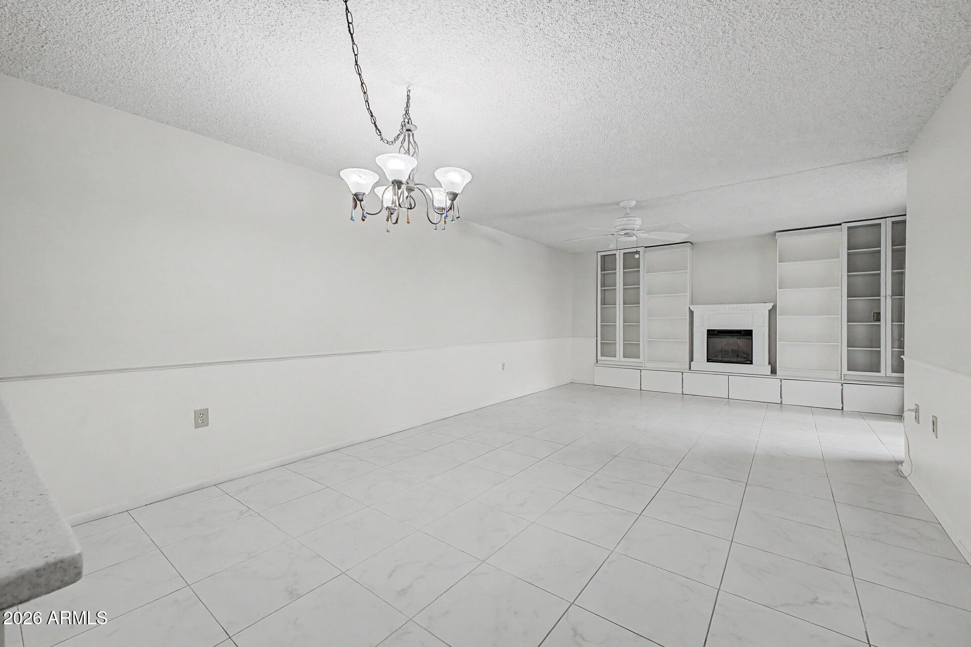 3033 E DEVONSHIRE Avenue 1021