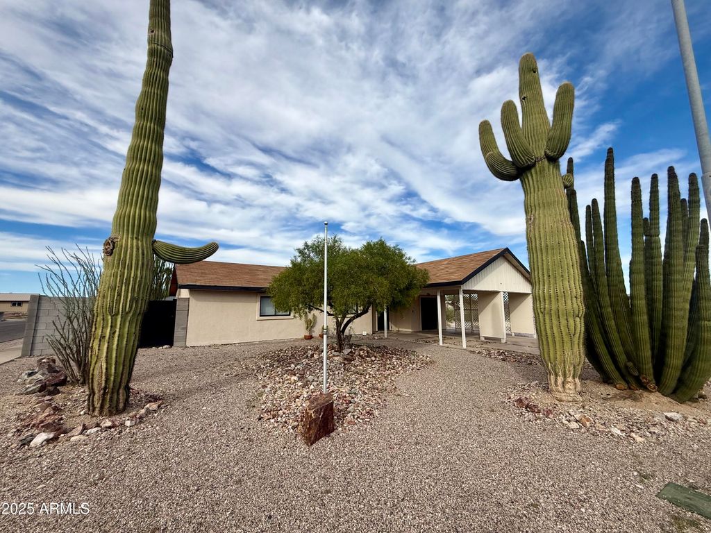 Photo of 150 W North Street, Ajo, AZ 85321 (MLS # 6935907)