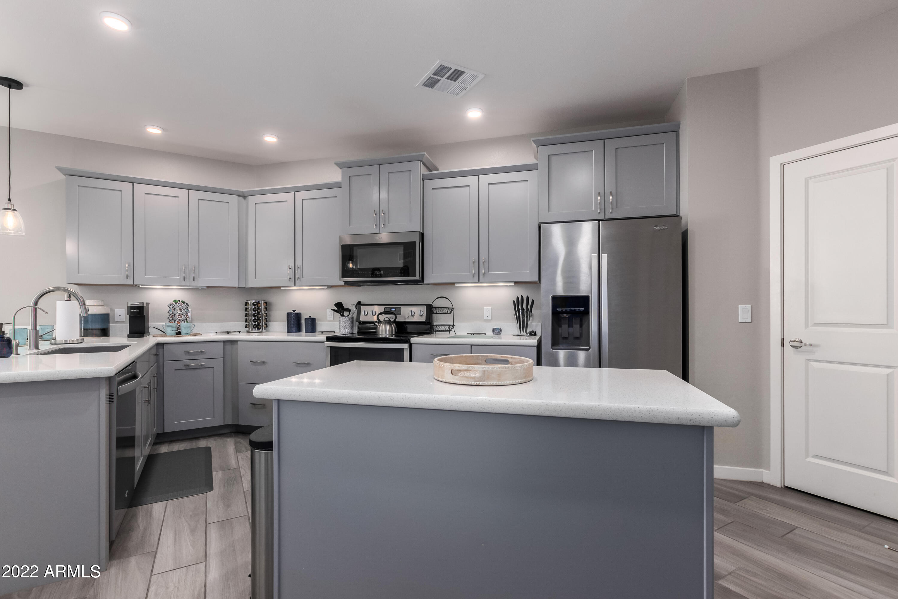 2511 W QUEEN CREEK Road 247