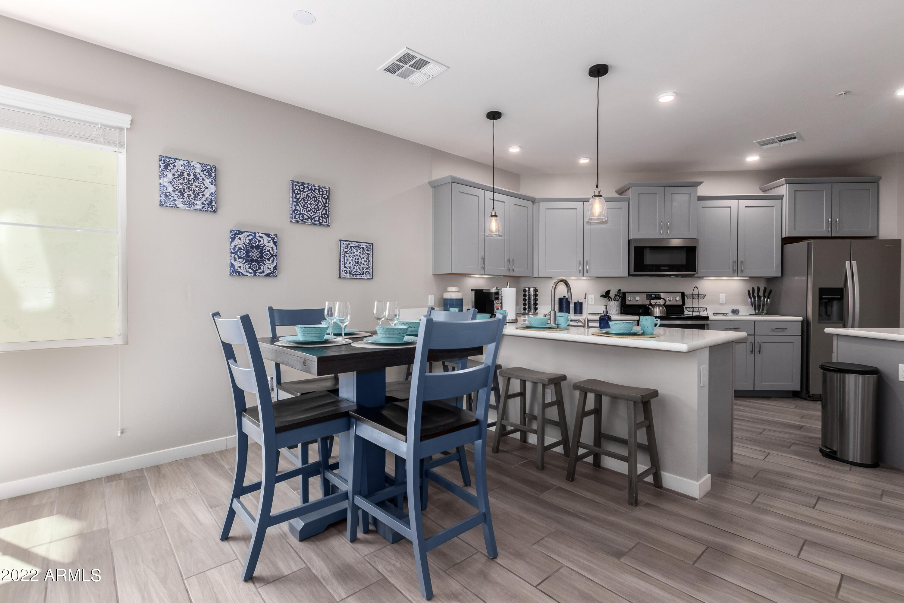 2511 W QUEEN CREEK Road 247