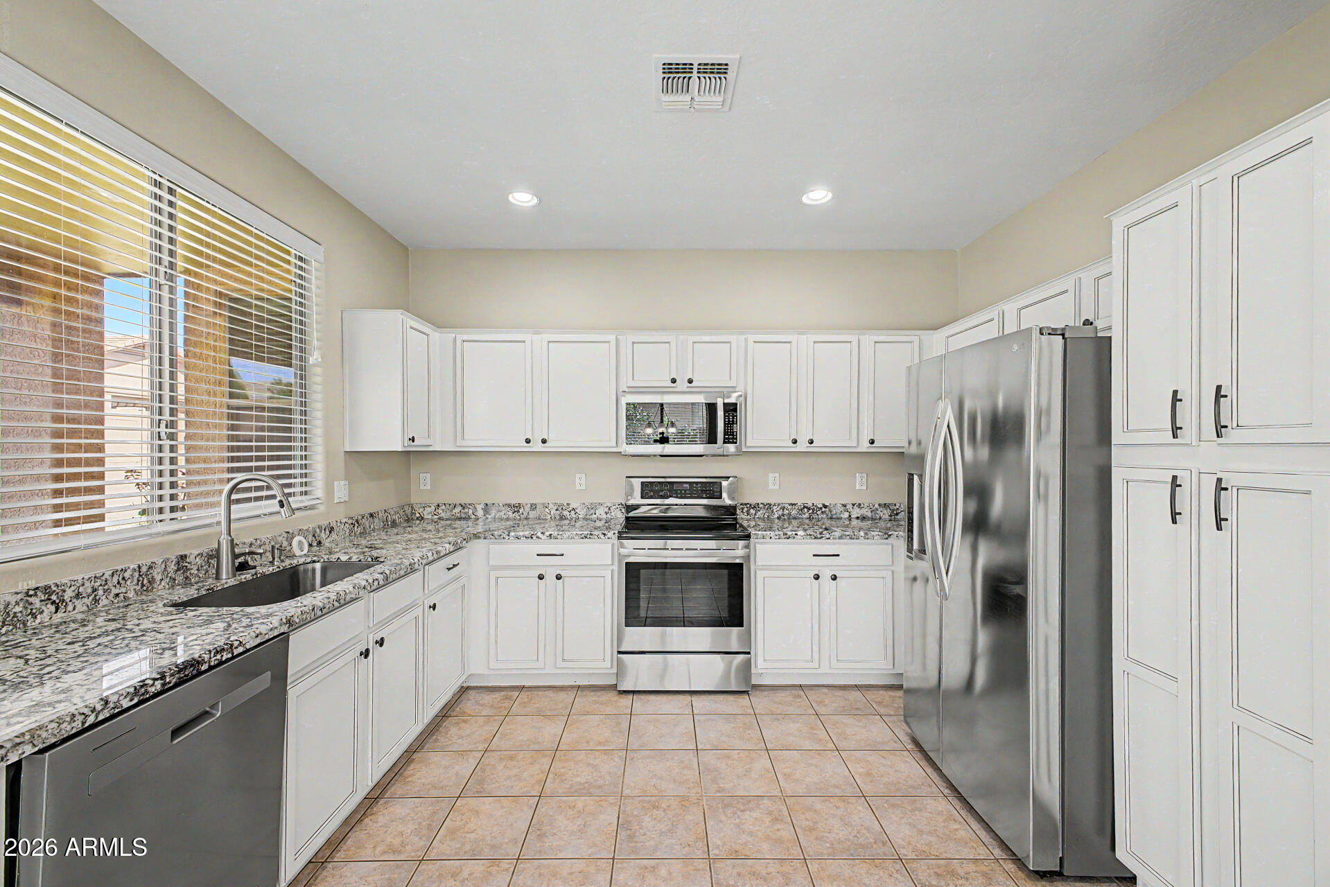 16926 W NOTTINGHAM Way