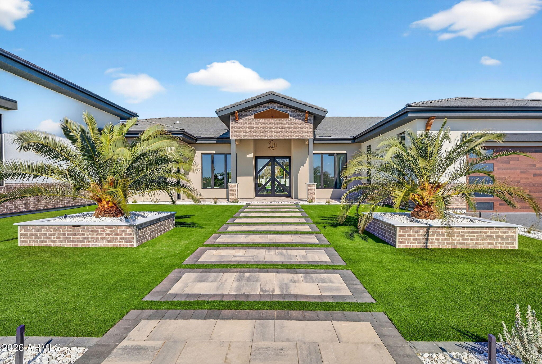 9892 E Charter Oak Road