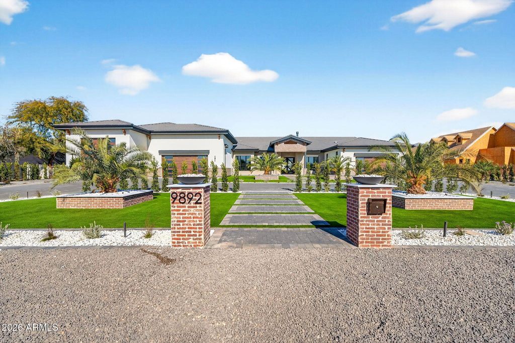 Photo of 9892 E Charter Oak Road, Scottsdale, AZ 85260 (MLS # 6975494)