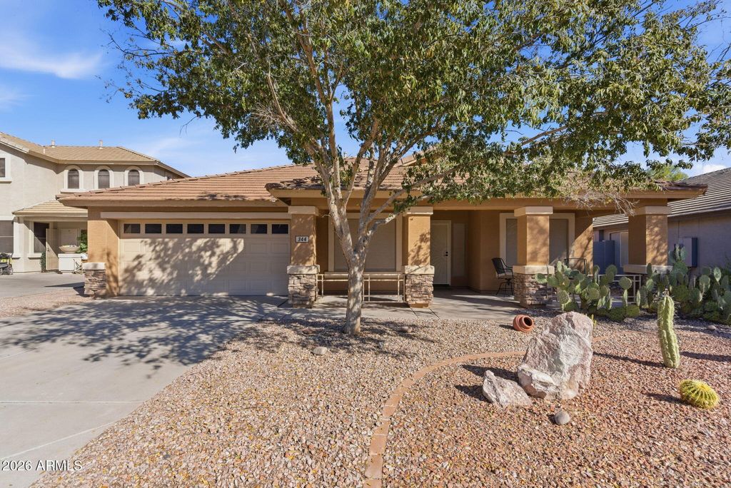 Photo of 344 E Chicory Place, San Tan Valley, AZ 85143 (MLS # 6978449)