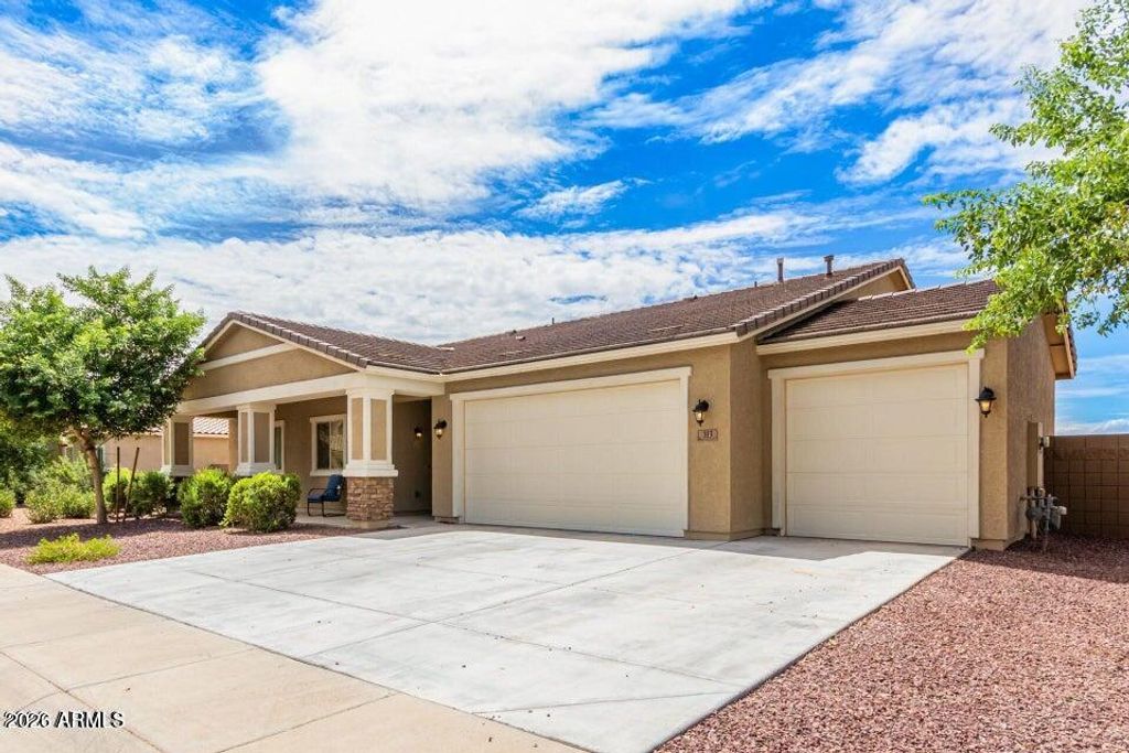 Photo of 313 E Seven Seas Drive, Casa Grande, AZ 85122 (MLS # 6974033)