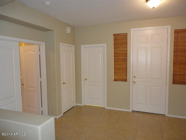 Photo 1 of 10 — 3443 E SANTA FE Lane, Gilbert, AZ 85297