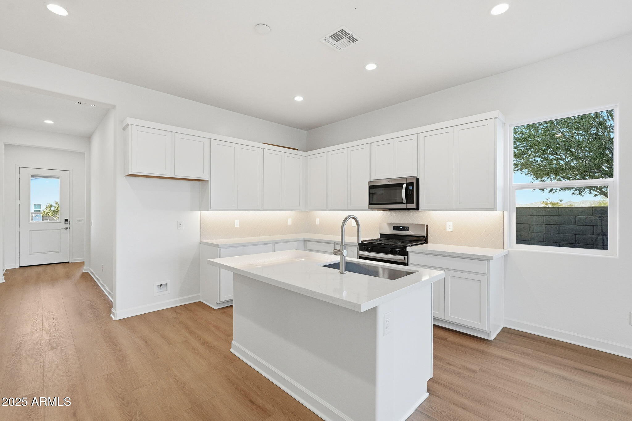 17927 W LONG LAKE Road