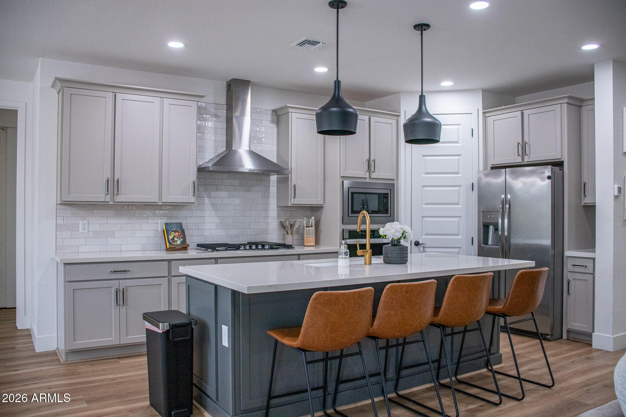 9749 E SEISMIC Avenue