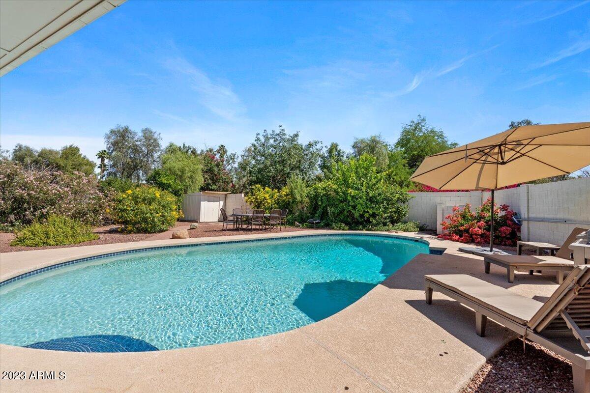 8713 E ORANGE BLOSSOM Lane