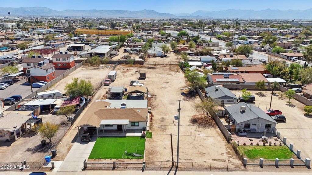 Photo of 3033 W Fillmore Street #-, Phoenix, AZ 85009 (MLS # 6844522)