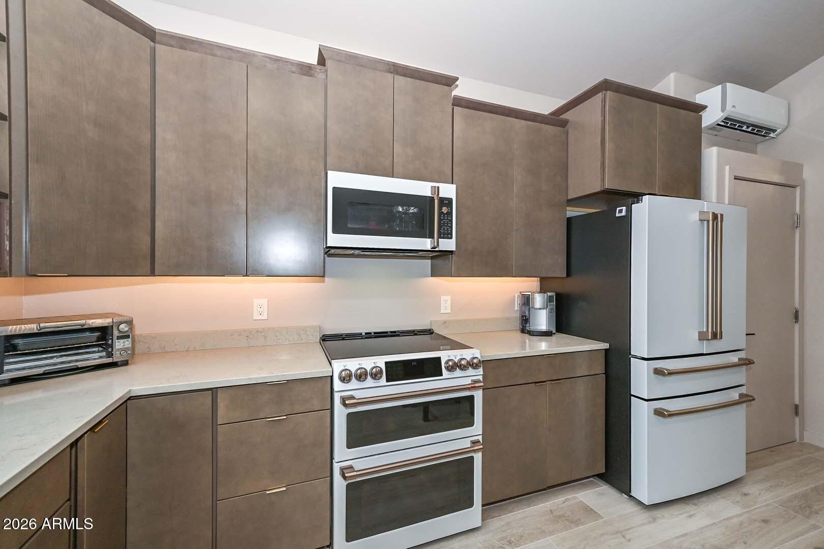 LUKE RANCH ESTATES - Residential