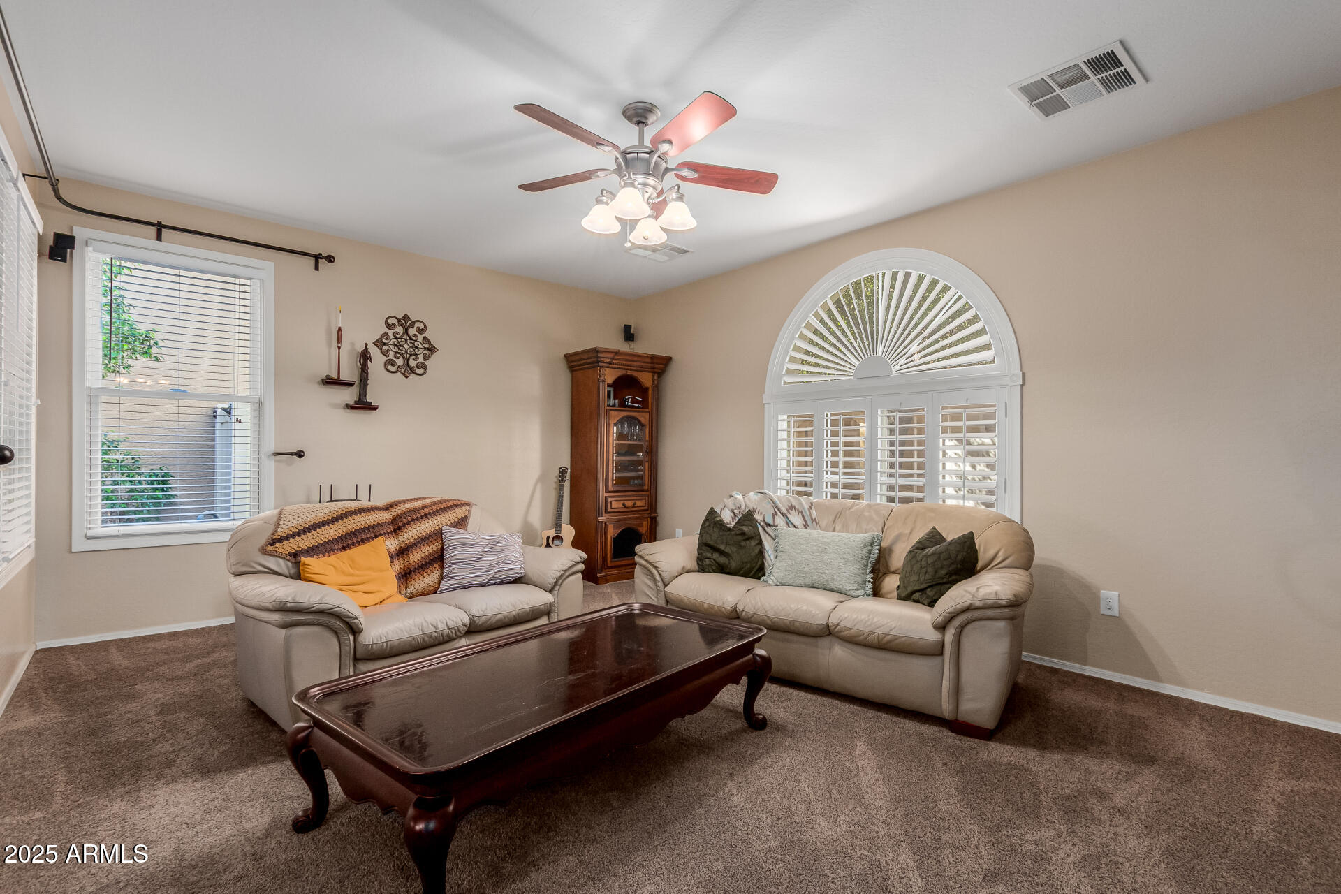 1146 S Annie Lane
