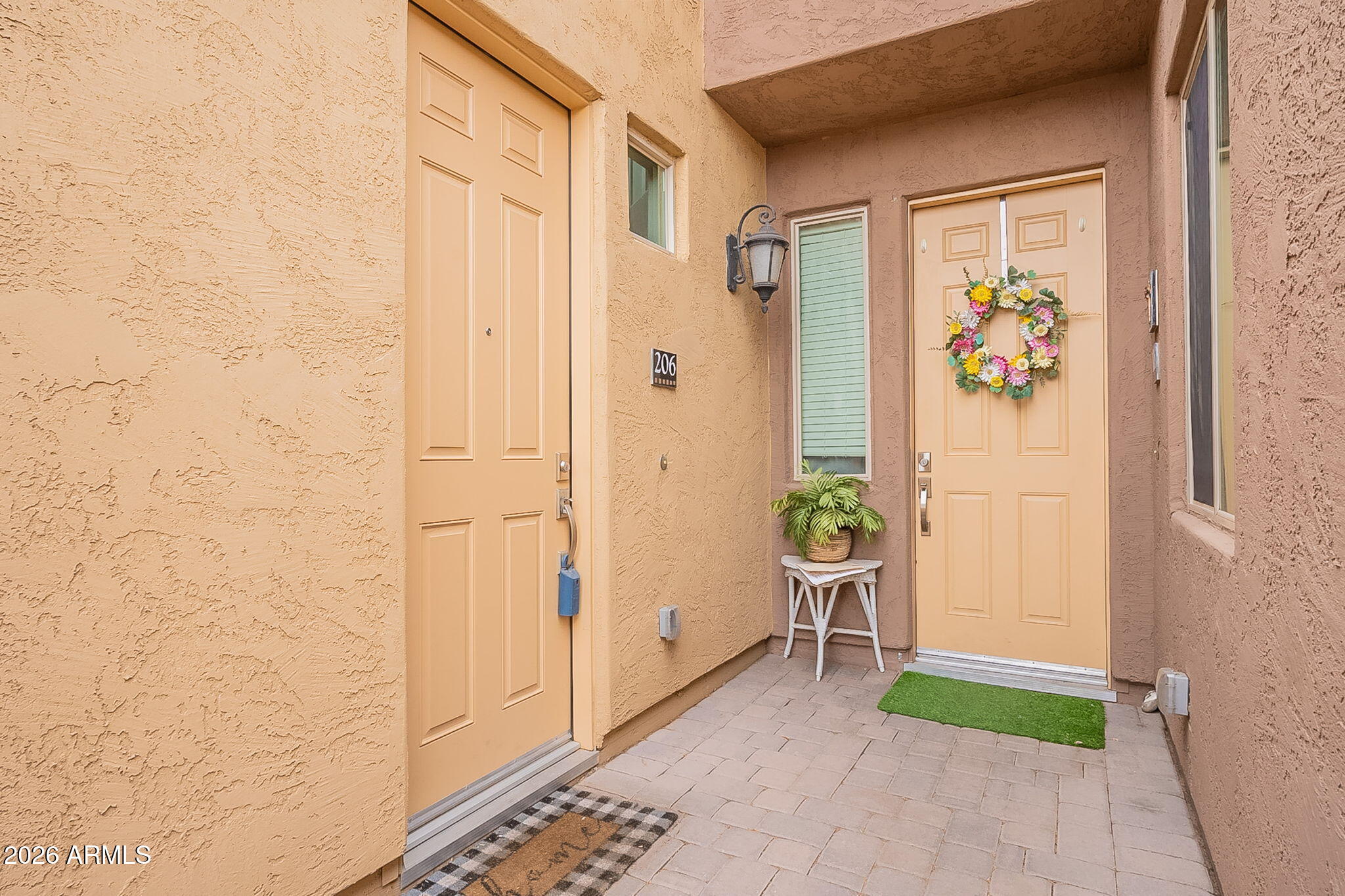 250 W QUEEN CREEK Road 206