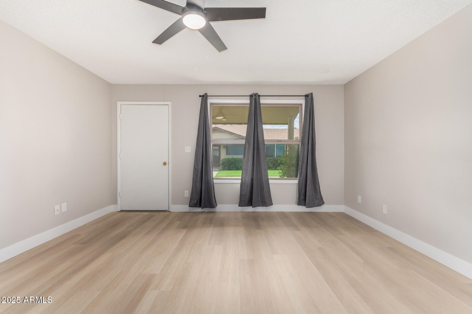 2502 N 22ND Drive