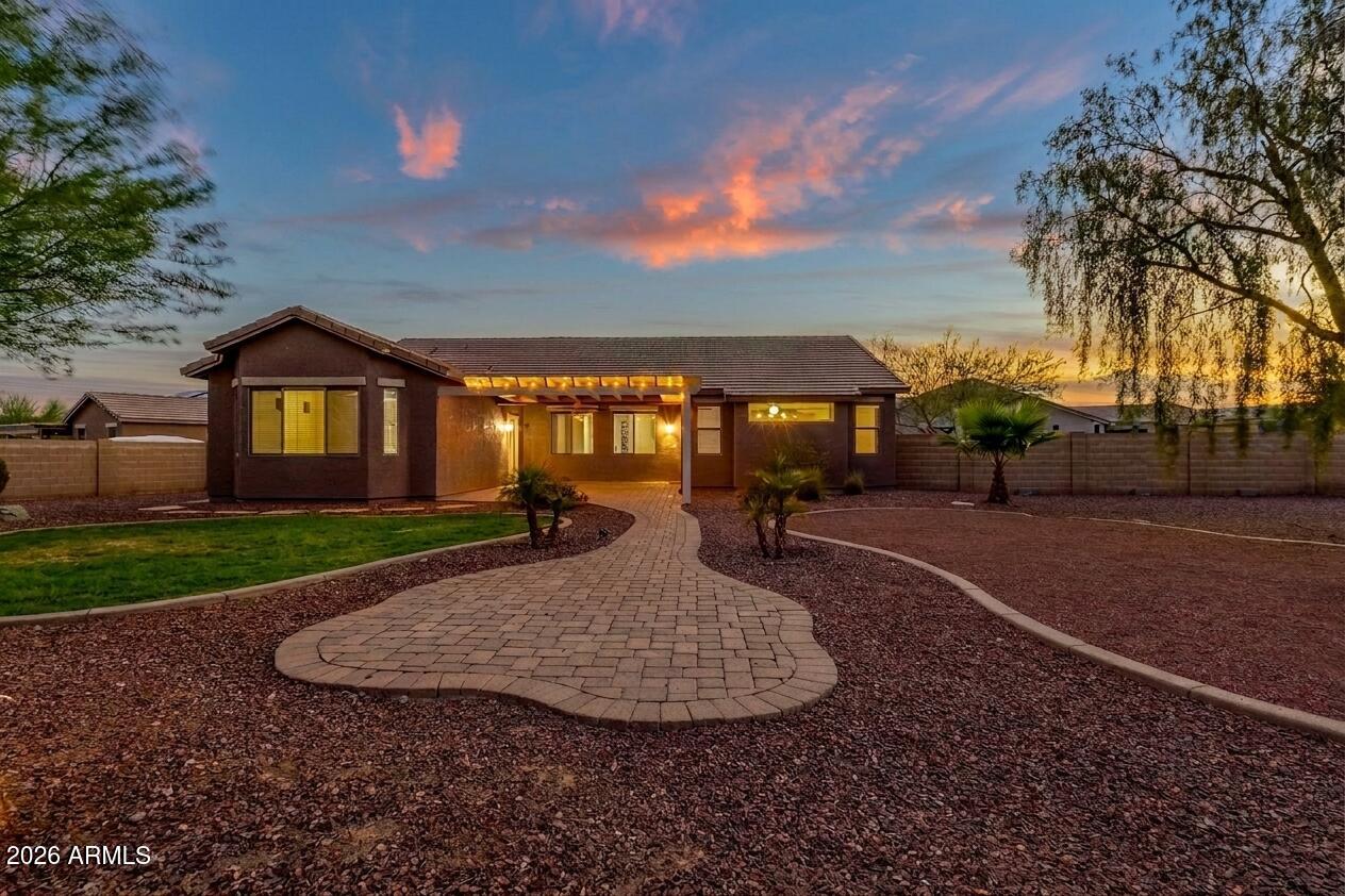 22792 W HOPI Circle