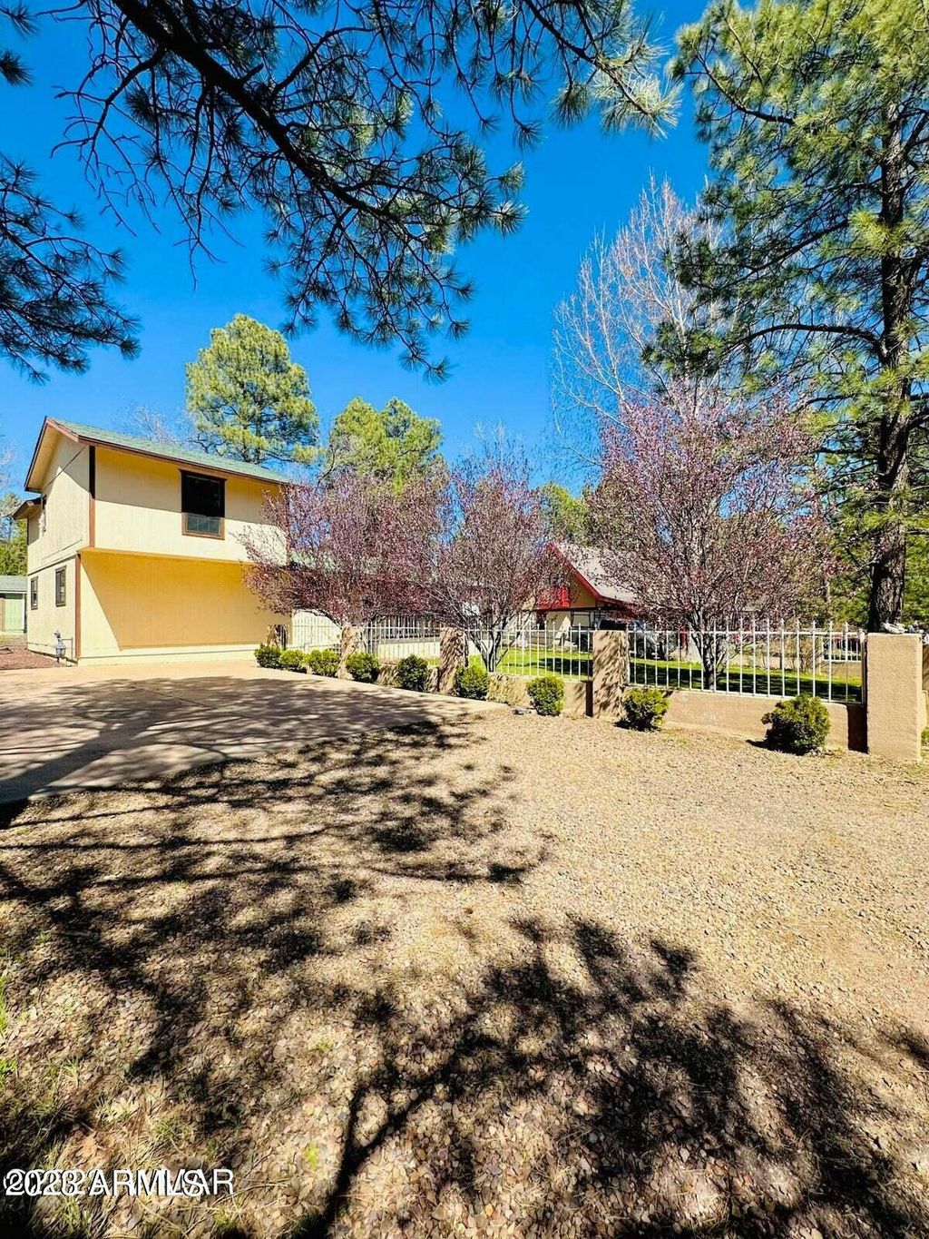 Photo of 1080 W Apache Lane, Lakeside, AZ 85929 (MLS # 6936104)