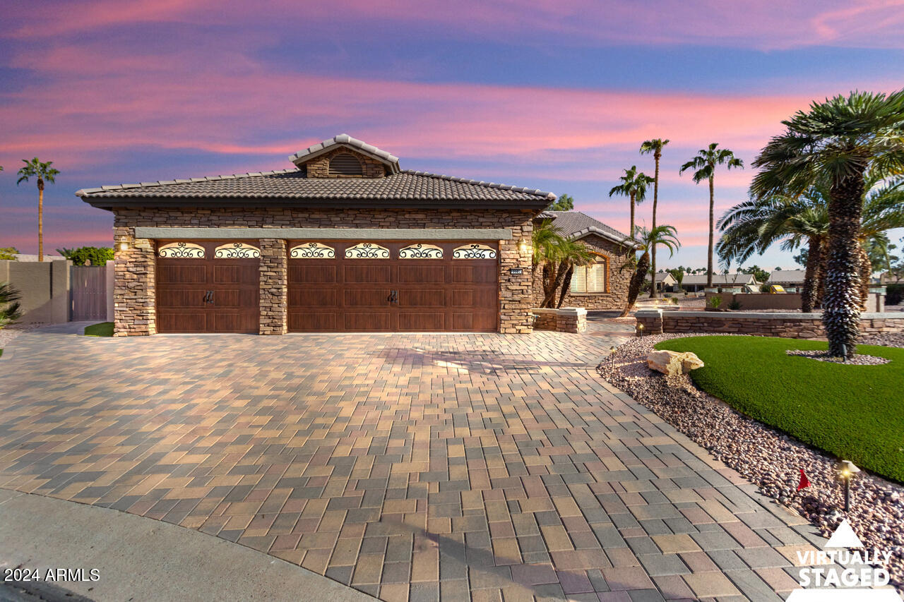 3507 N SNEAD Drive