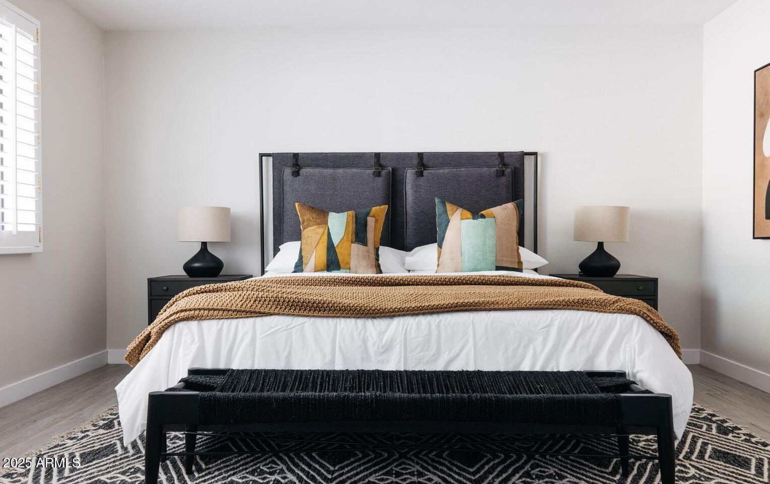 8360 E VIA DE DORADO --