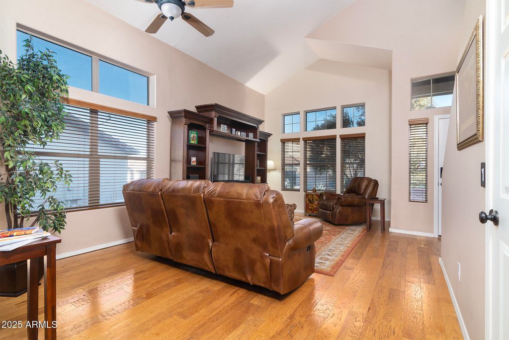 Photo of 9548 E Kiva Lane, Gold Canyon, AZ 85118 (MLS # 6922178)
