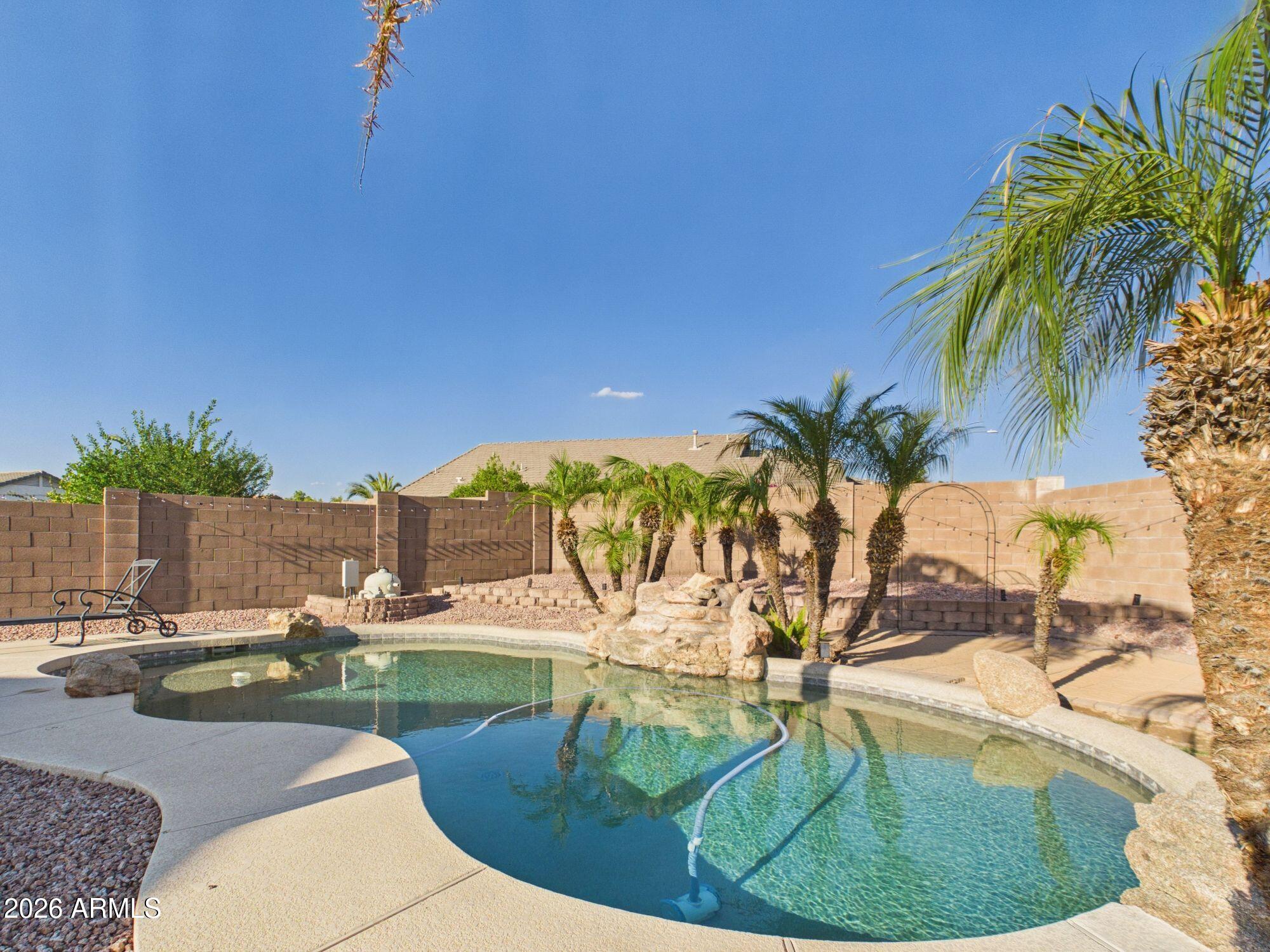 22621 N 34TH Lane