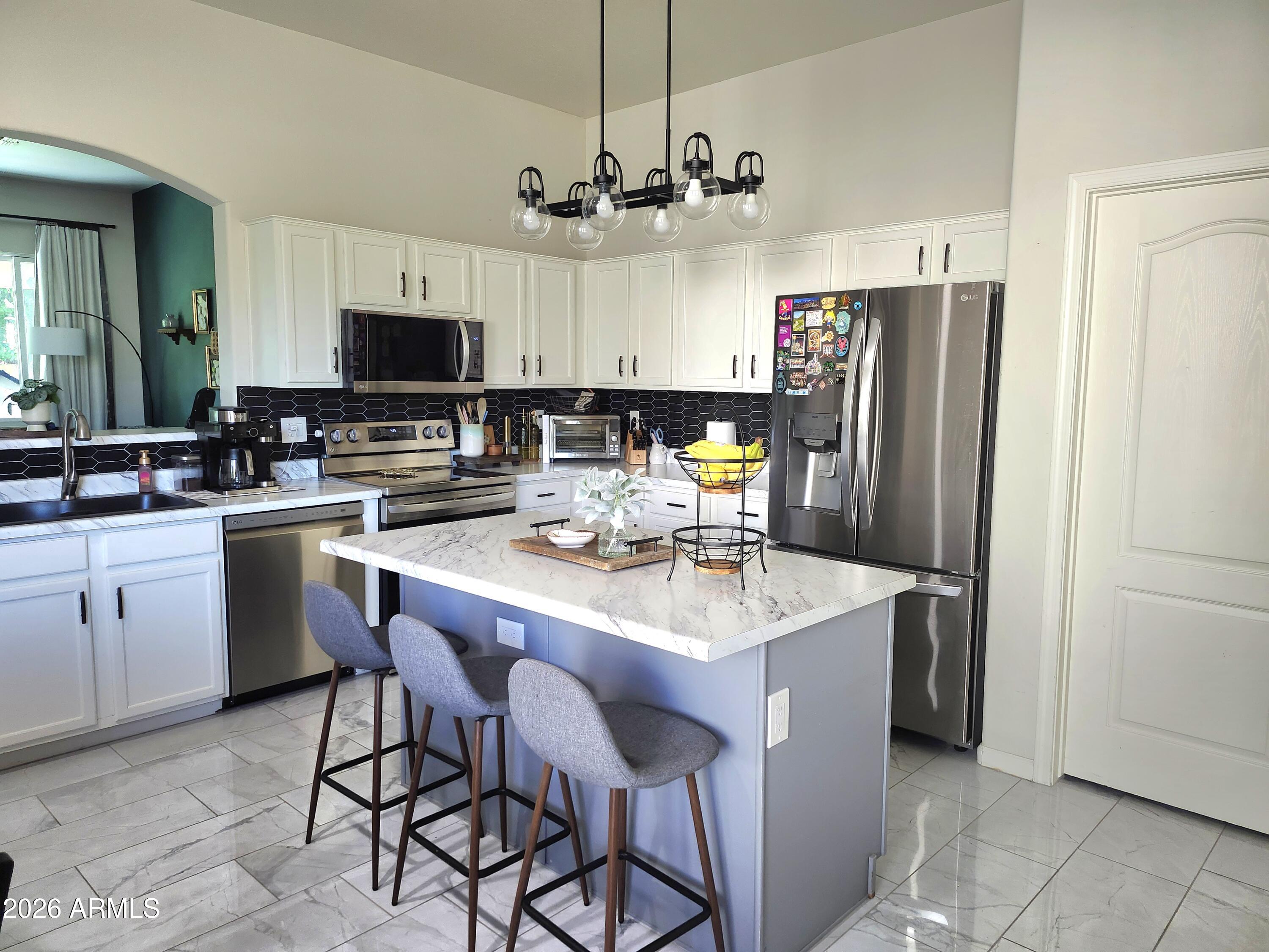 8921 W Melinda Lane