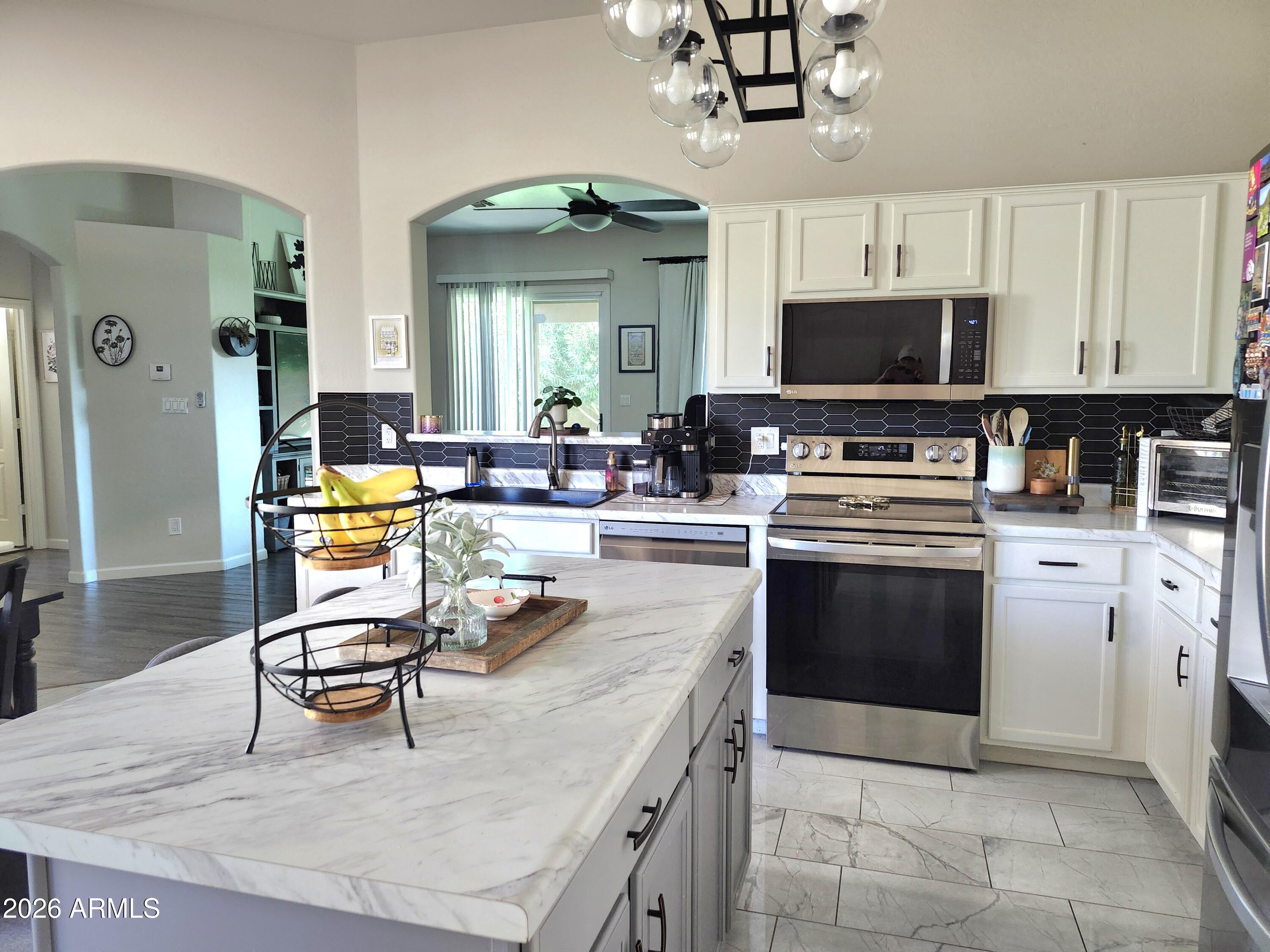 8921 W Melinda Lane