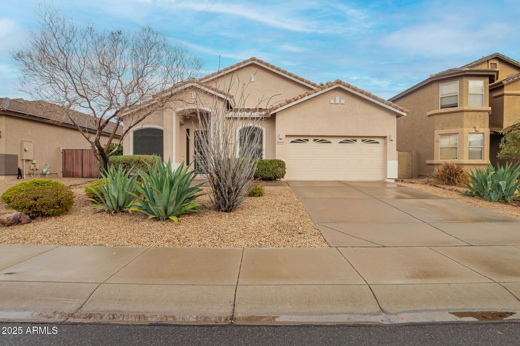 Photo of 26065 N 68th Lane, Peoria, AZ 85383 (MLS # 6989464)