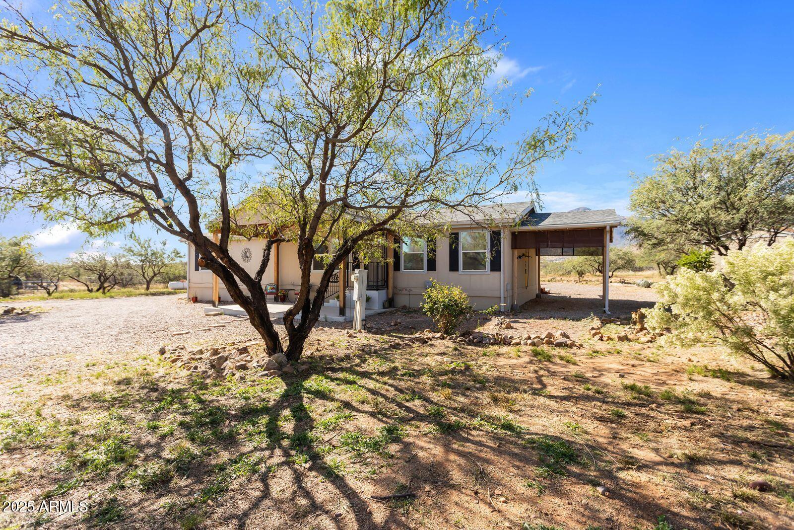 6104 S MONTANAS DE SUENOS --